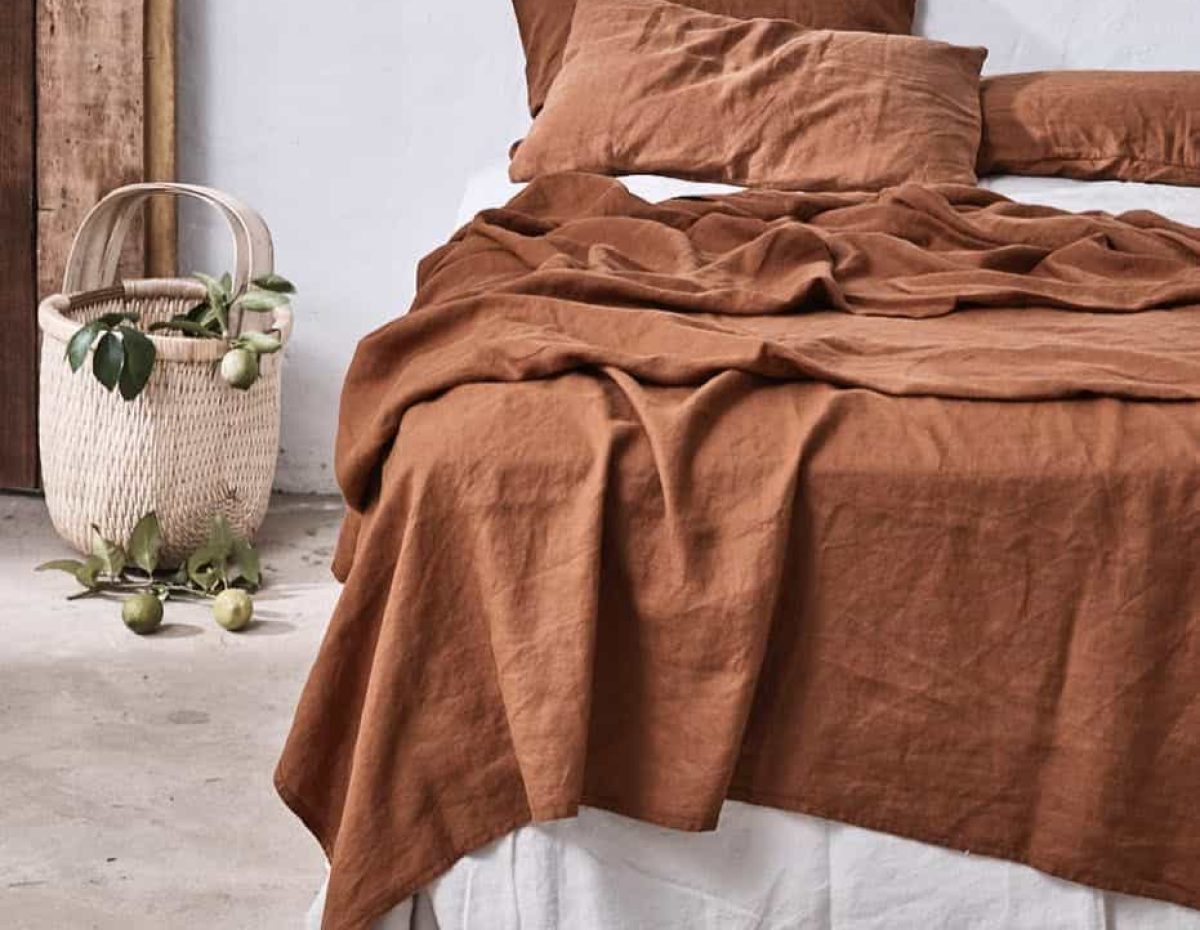 Terracotta linen